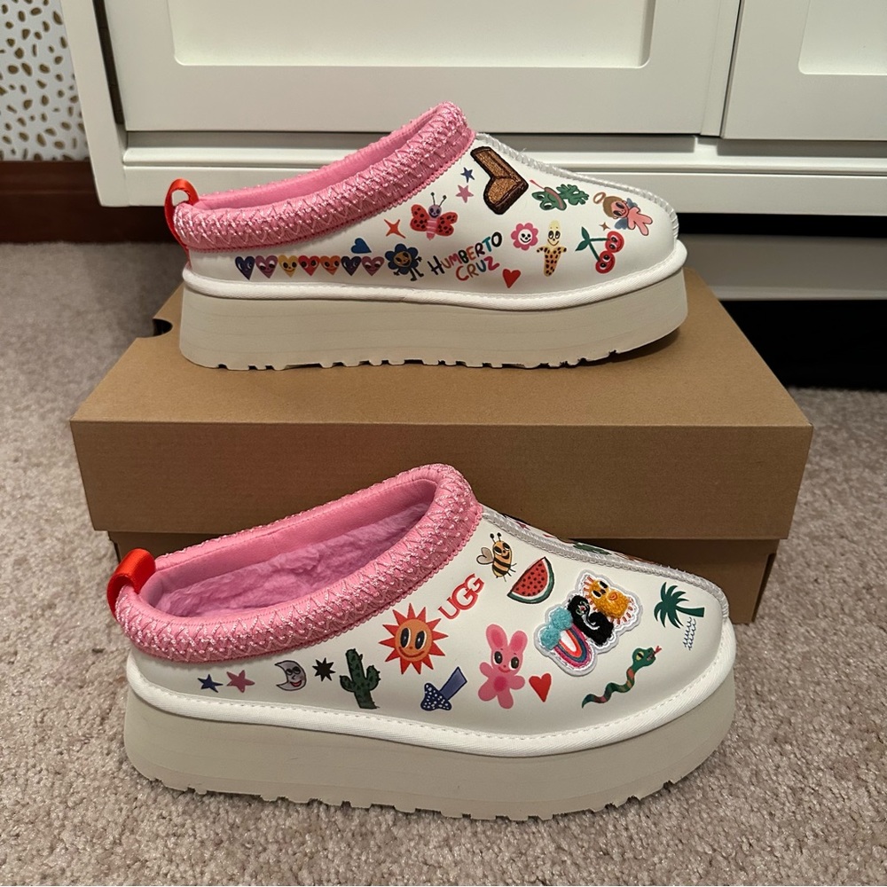 UGG Tazz Pop Sketch Karol G Platform Clog Size 8
